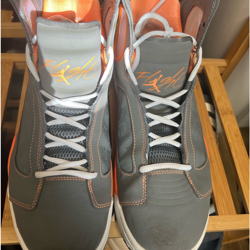 Jordans men size 10.5